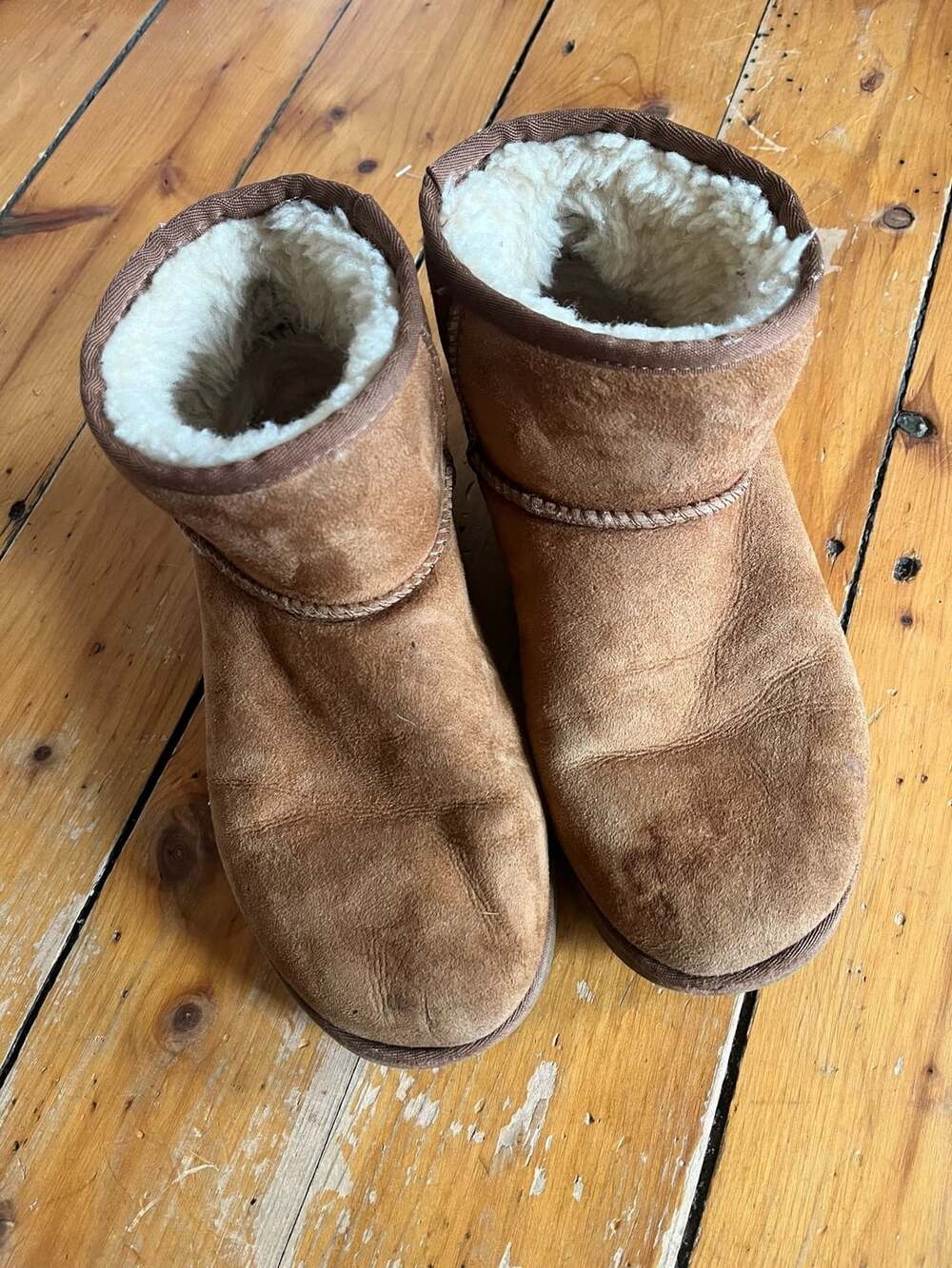 Ugg Classic Ultra Mini Chestnut Suede Shearling Boots Women's Size 8